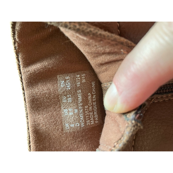 Clarks Riddle Avant Brown Leather Ankle Boots 8 - Picture 9 of 13